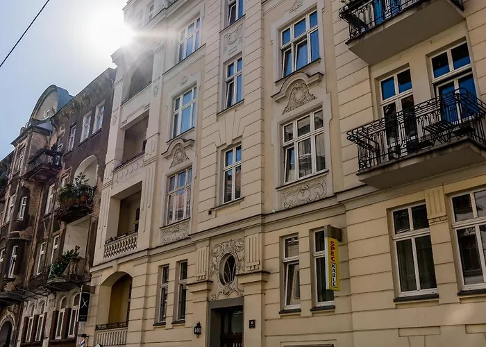 Kwiatowa Standard By Bookinghost דירה