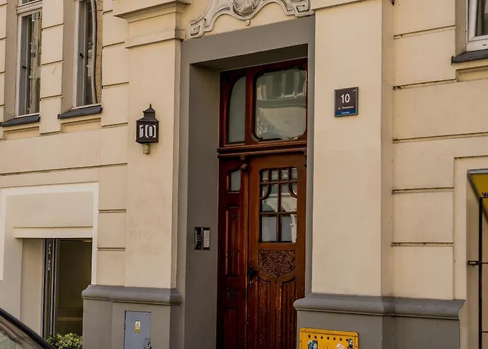 דירה Kwiatowa Standard By Bookinghost פוזנן