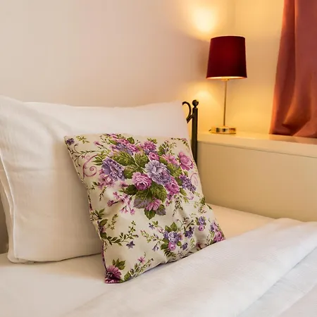 Apartamento Kwiatowa Standard By Bookinghost *