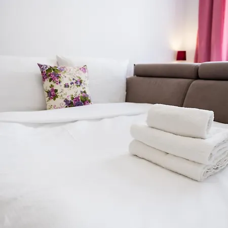 Kwiatowa Standard By Bookinghost Apartamento *